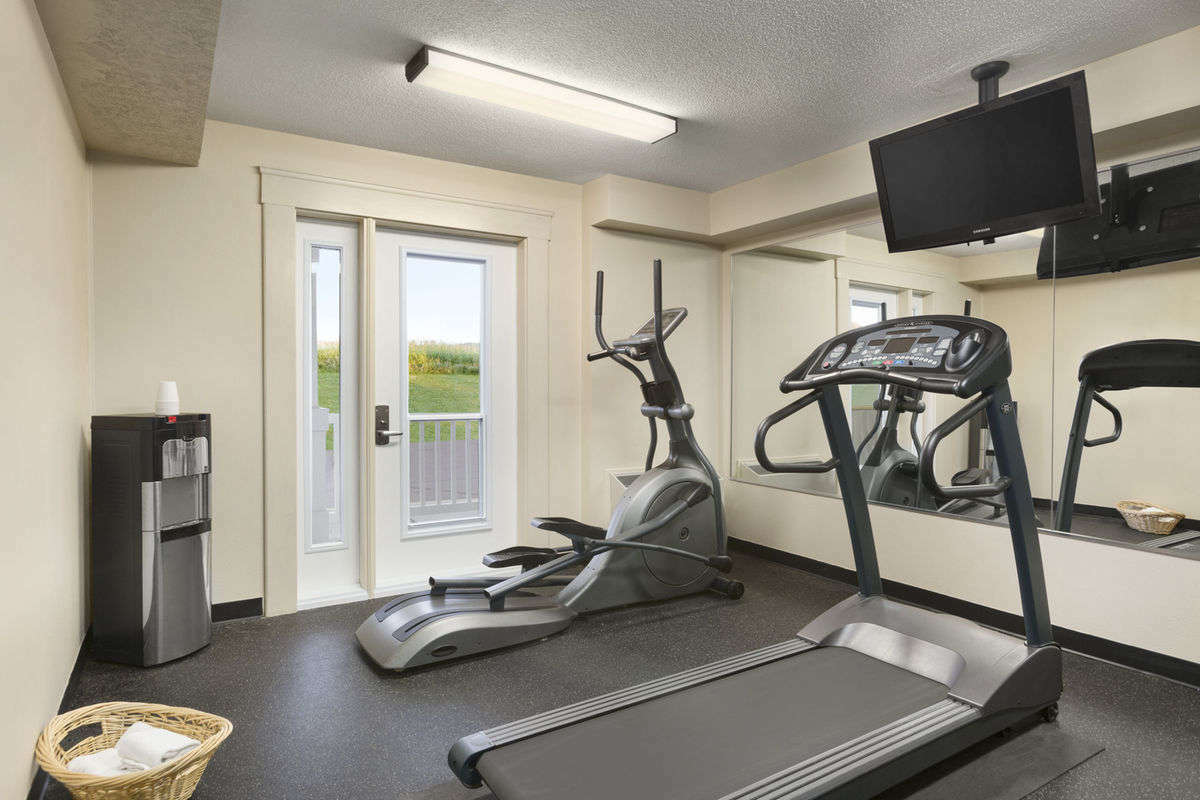 Travelodge By Wyndham Moncton